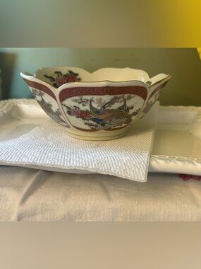 Sathuma Japan Decorative Collectible Bowl Japanese Floral Peacock Design